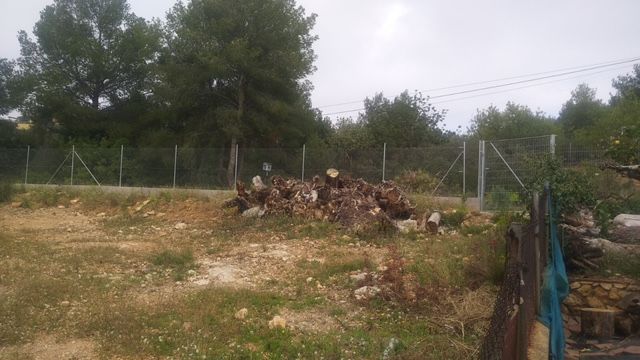 Por 75000€ solar en borriol
