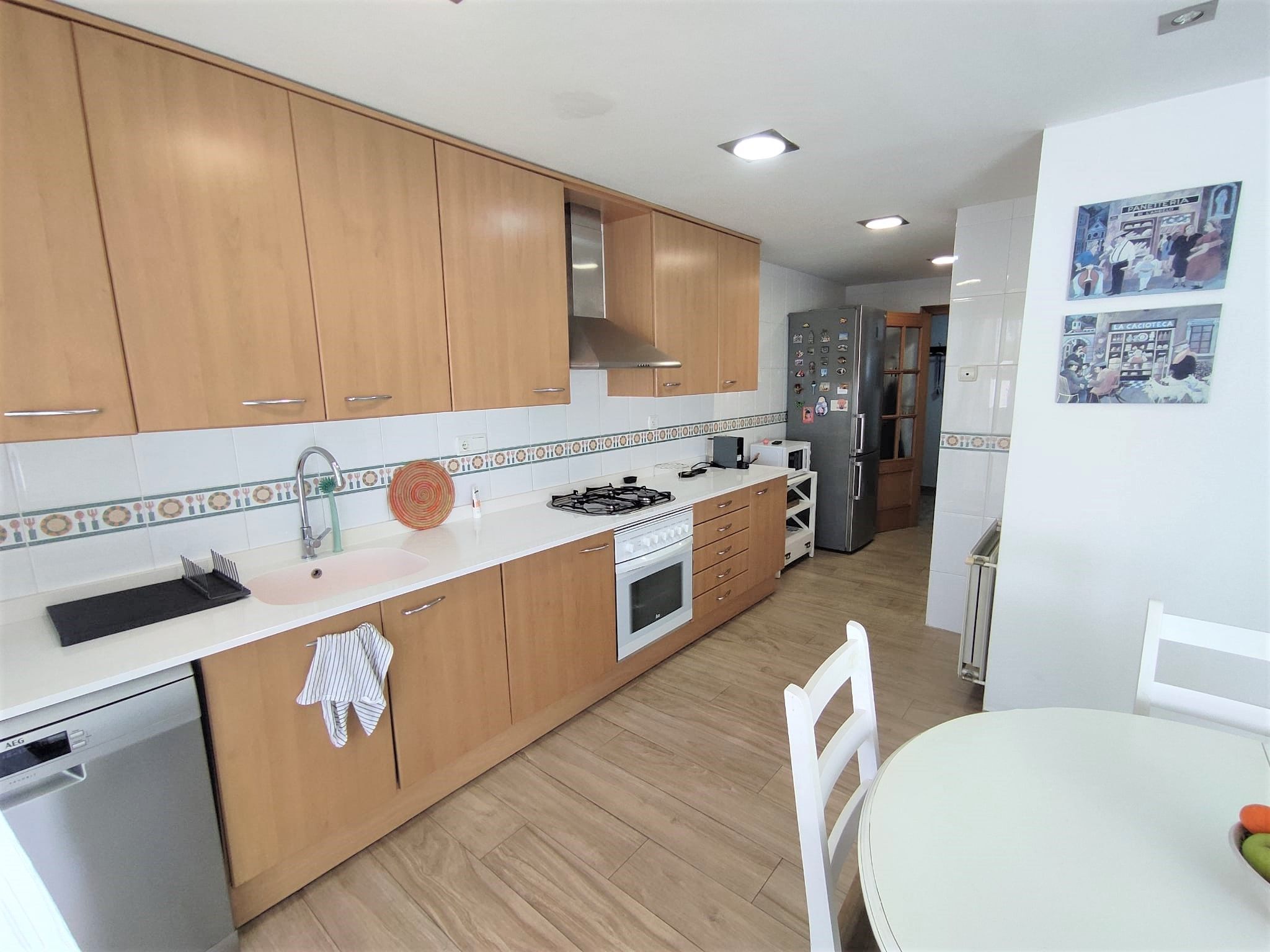 Por 350.000€ atico duplex zona estacion