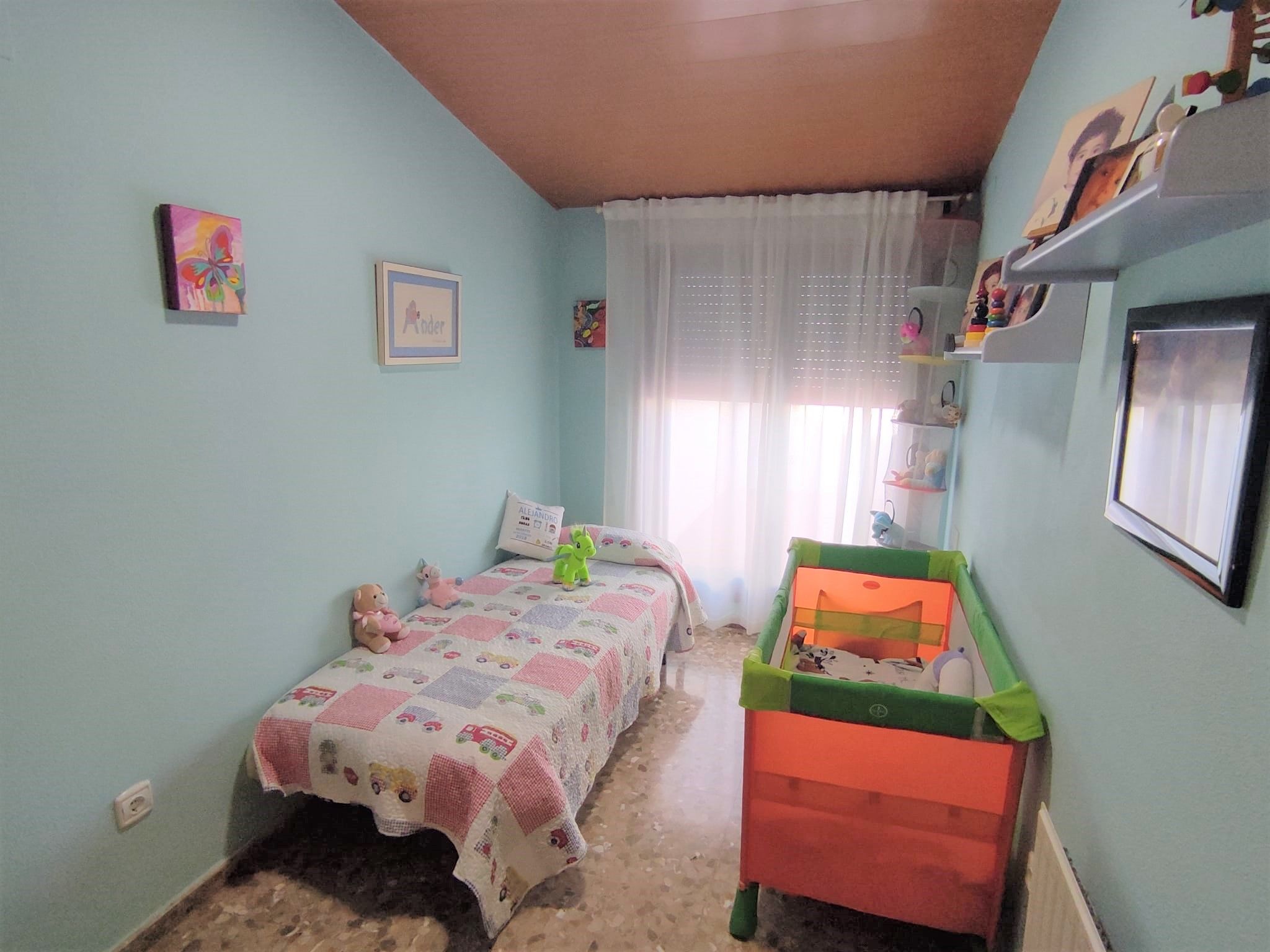 Por 350.000€ atico duplex zona estacion
