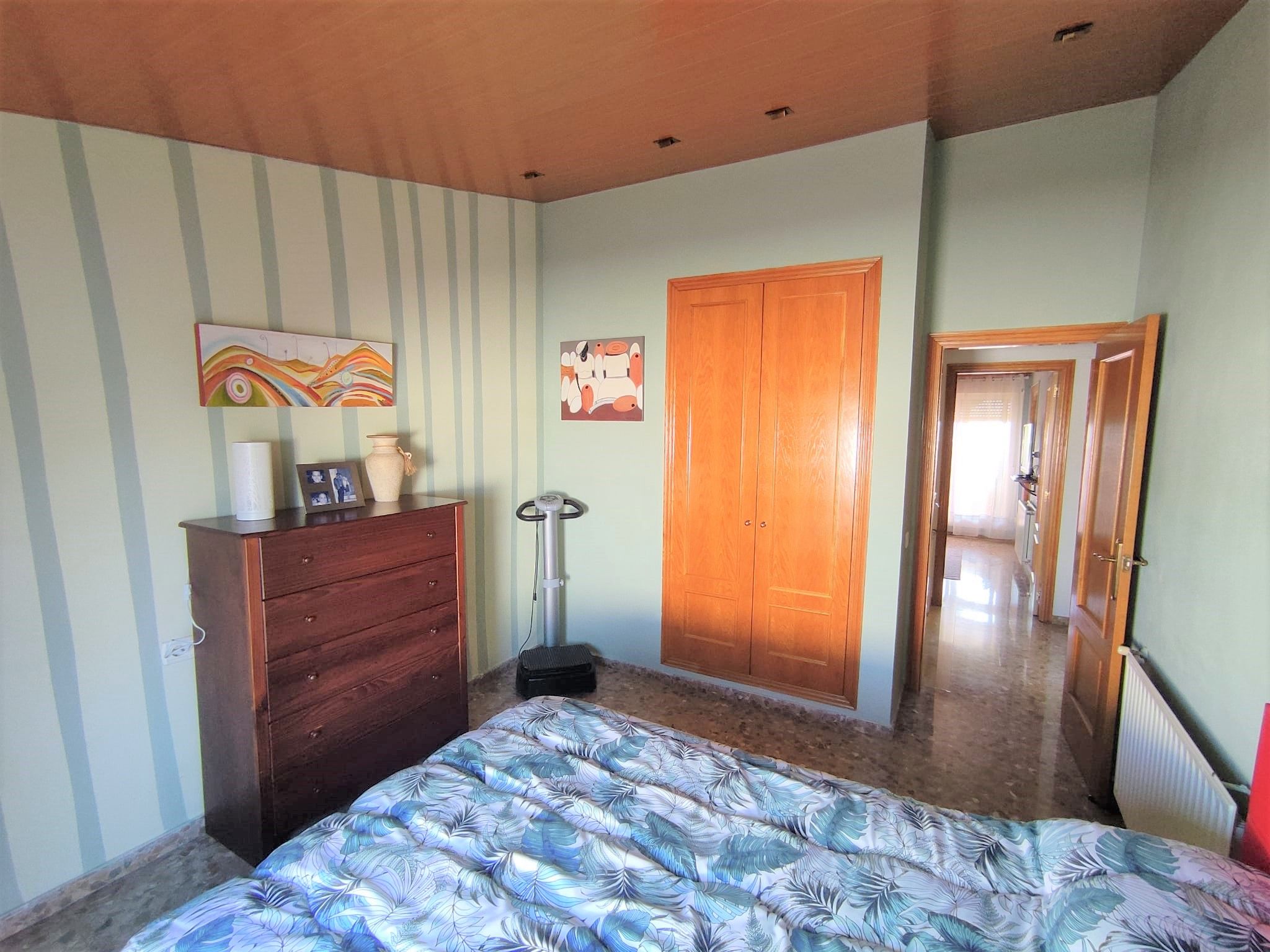 Por 350.000€ atico duplex zona estacion