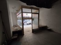 Por 63000€ local en zona Doctor Marañon