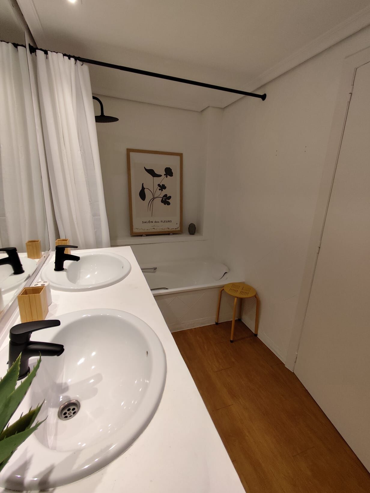 Por 252000€