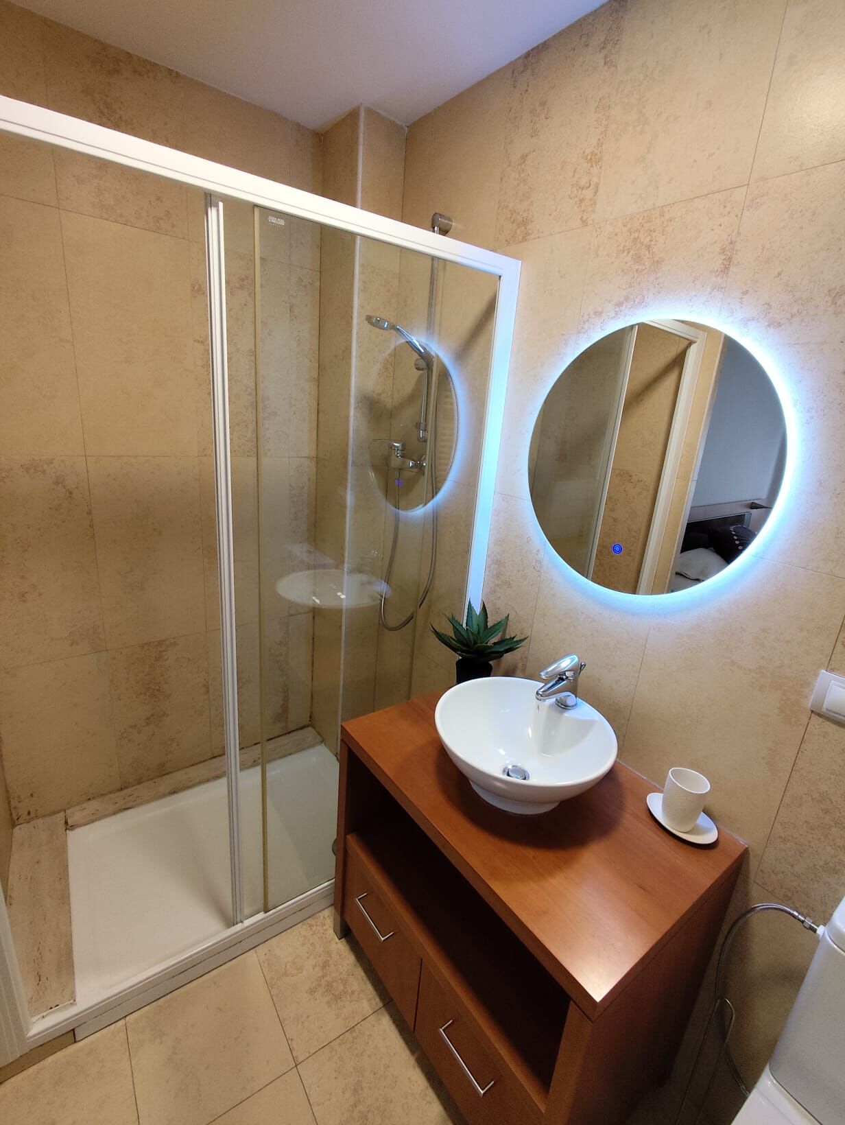 Por 252000€
