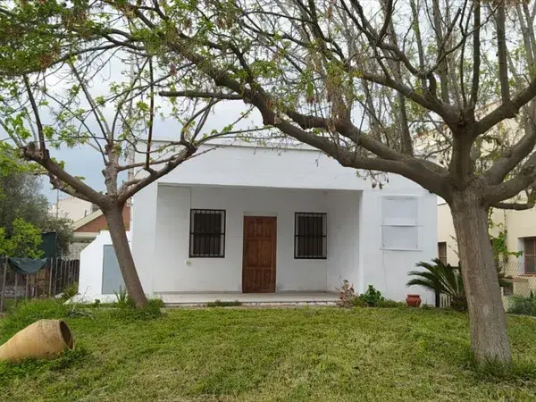Por 164000€ villa en zona Benafeli de Almazora