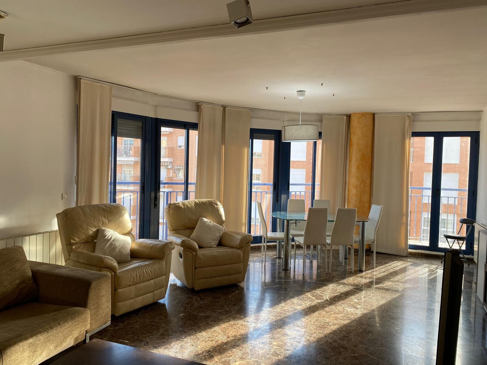 Por 315000€ Precioso Ático Dúplex !!