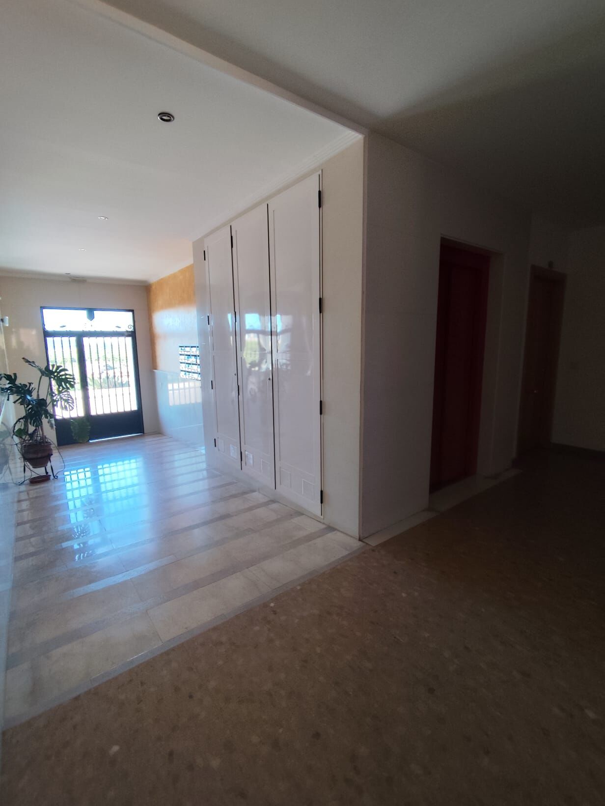 Por 110000€ vivienda en Grupo Benadressa