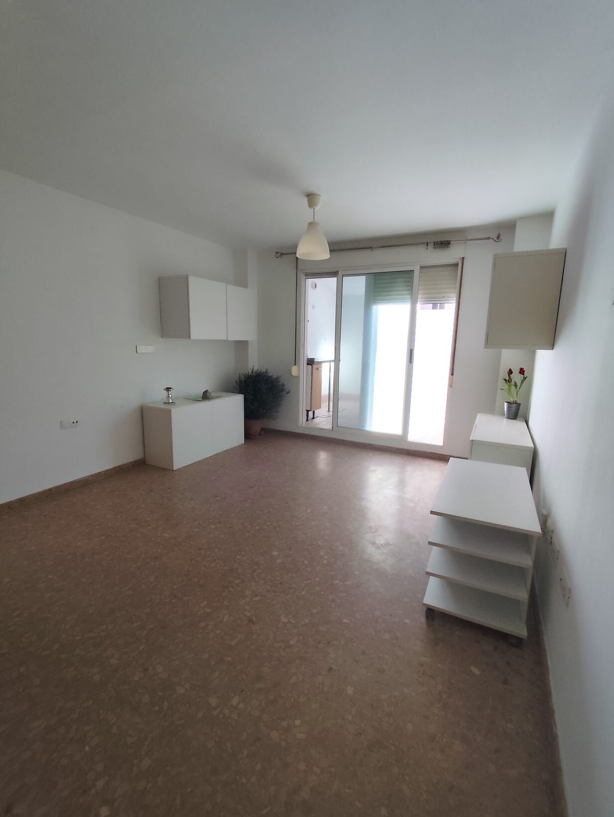 Por 110000€ vivienda en Grupo Benadressa