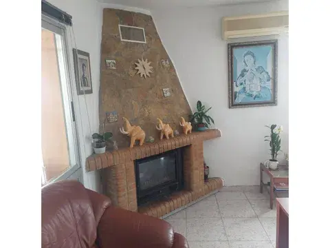 Por 260000€ villa en el Grao Urbano
