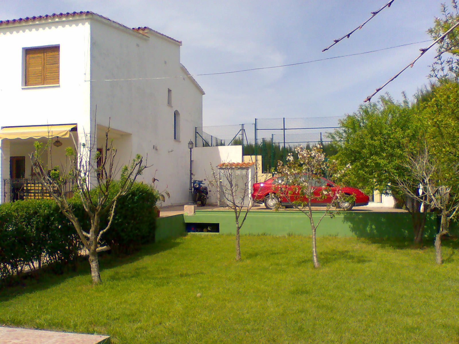Chalet  por la zona del grao !!