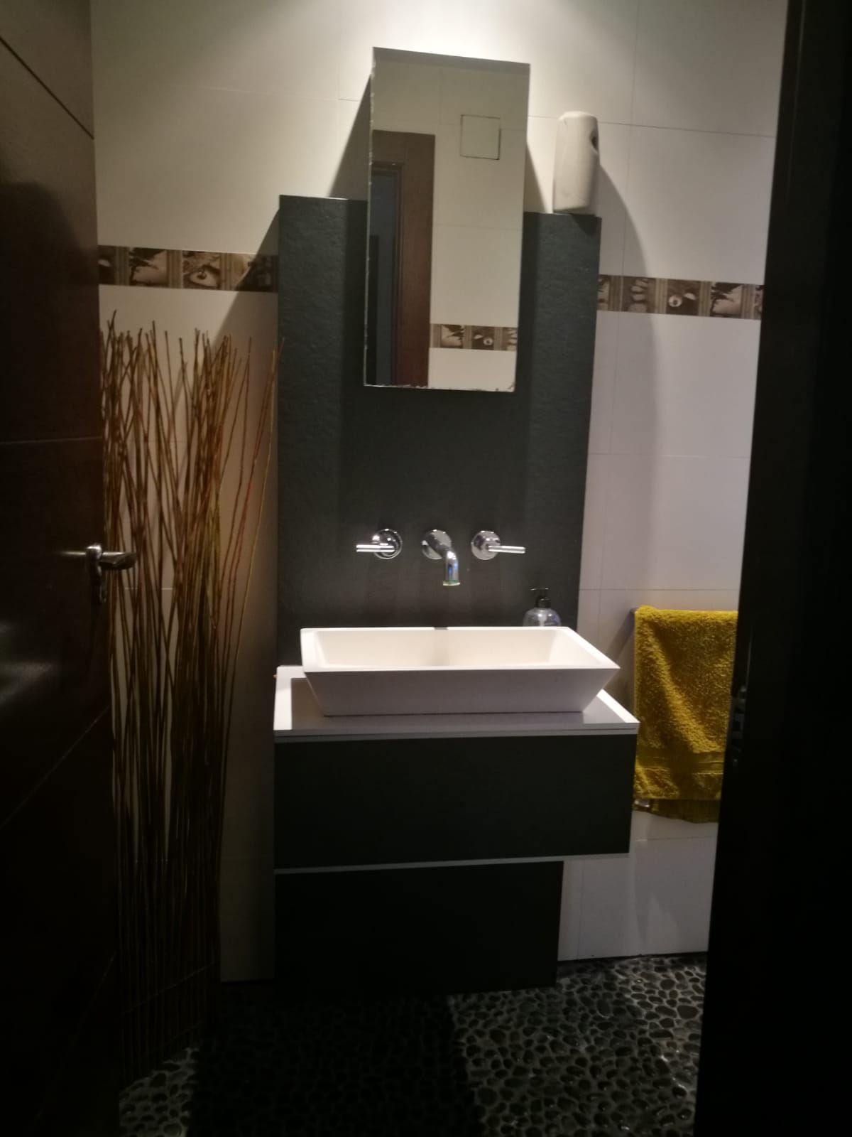 Por 990.000€ villa en urbanización privada