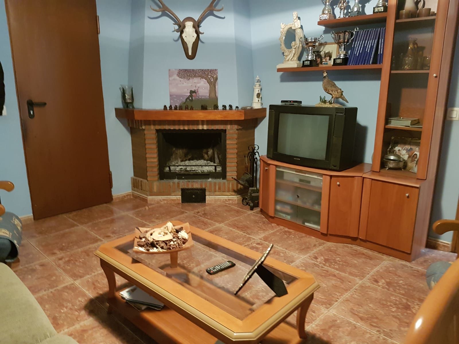 Por 245000€ adosado con muchas mejoras, seminuevo