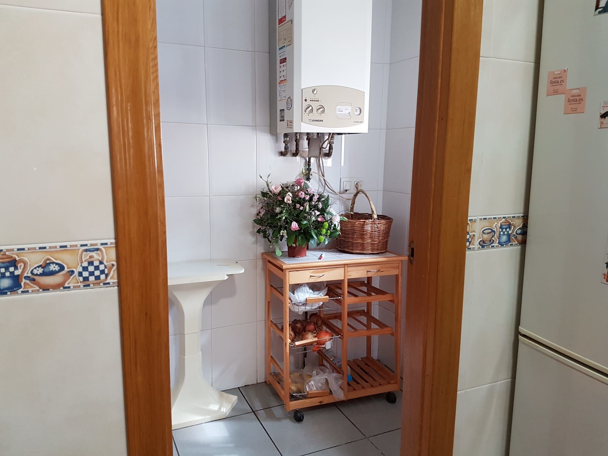 Por 245000€ adosado con muchas mejoras, seminuevo